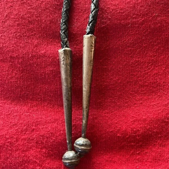 STERLING SILVER & TURQUOISE,CORAL ZUNI SUNFACE BOLO TIE